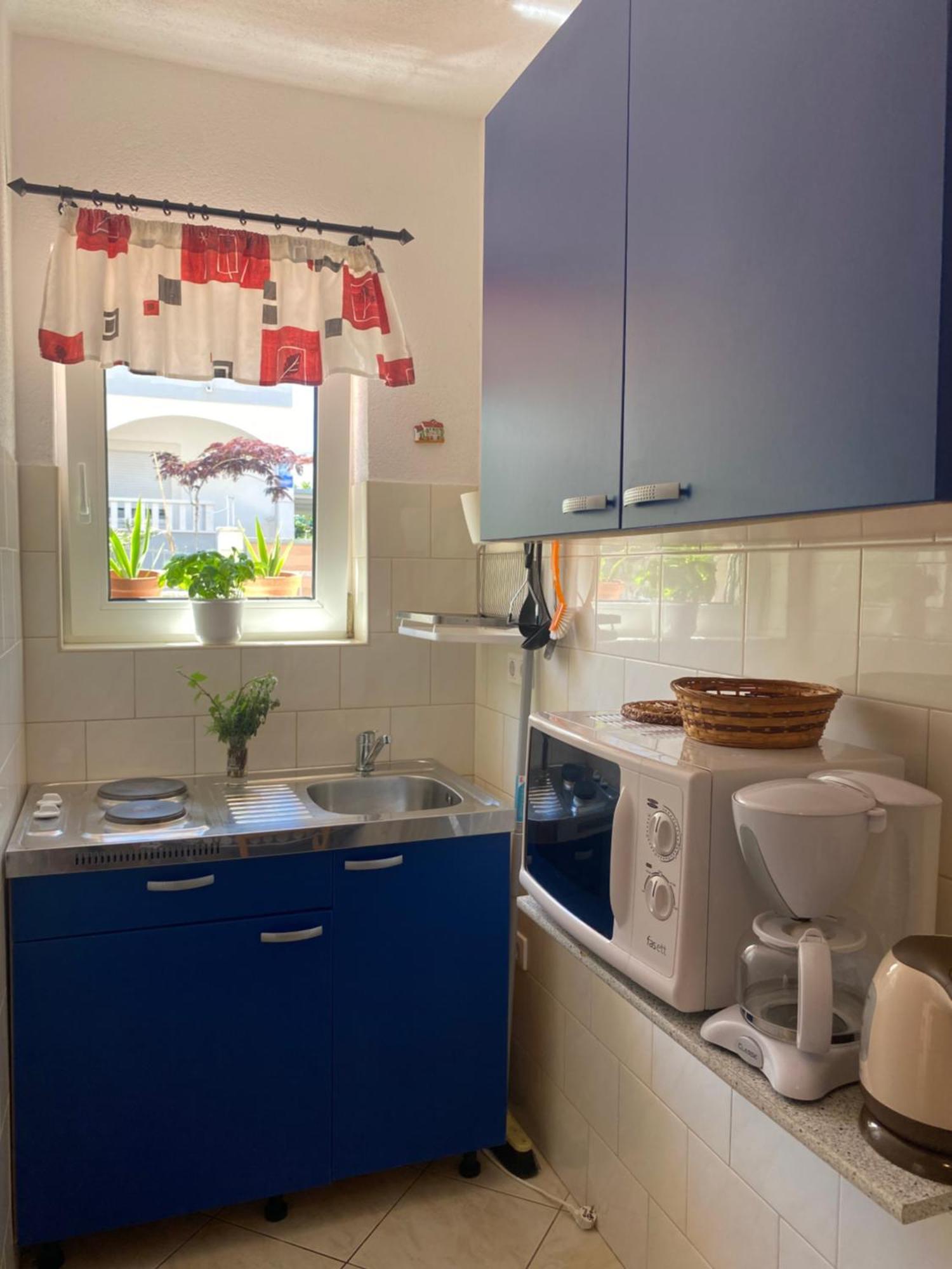 Apartment Domora *